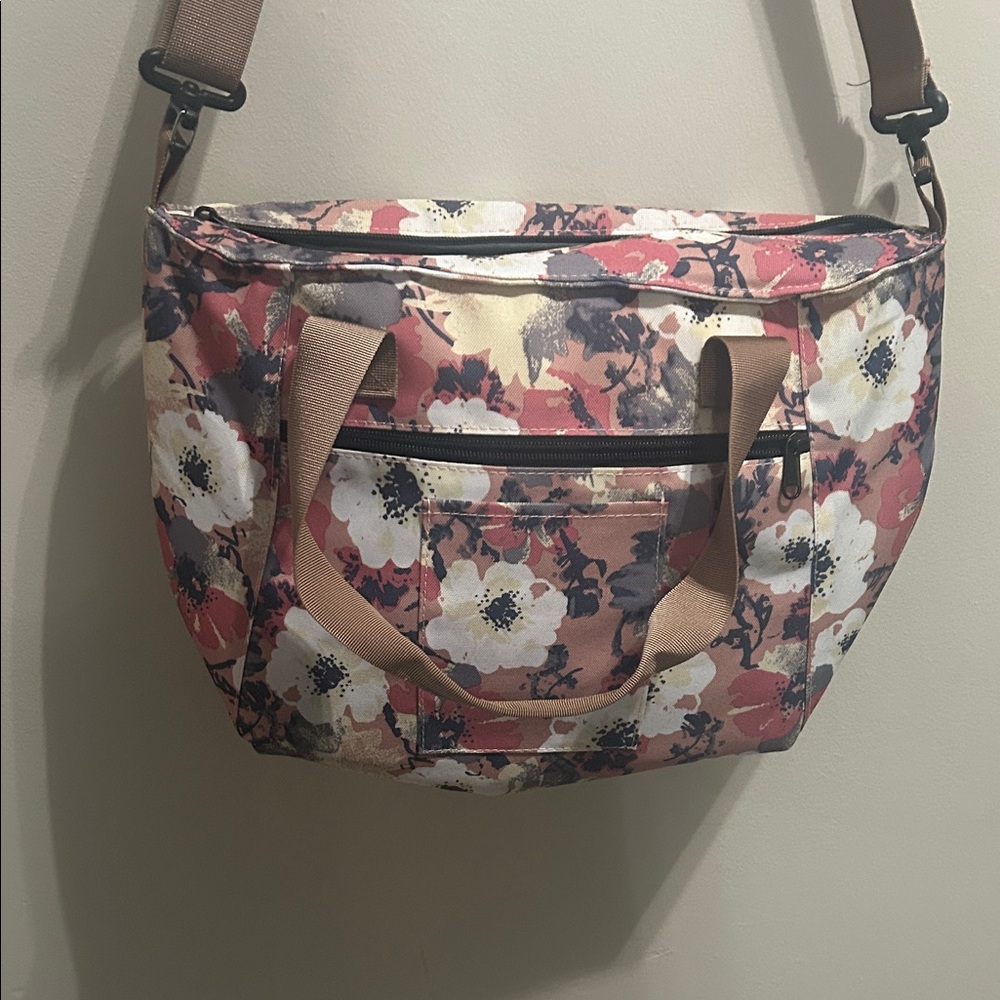 Floral Travel Bag  lunchbox with Tan Straps